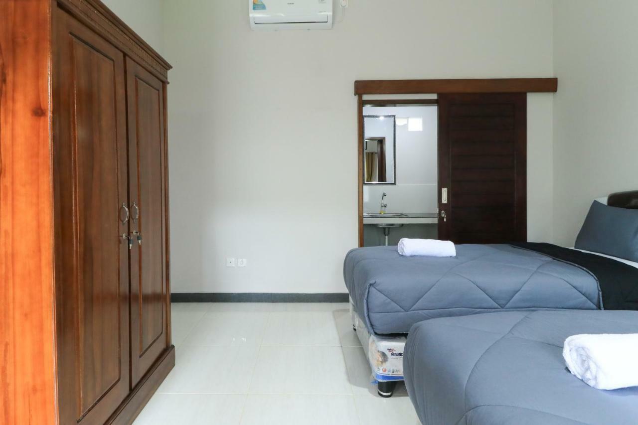 Prasada Guesthouse Canggu Buitenkant foto